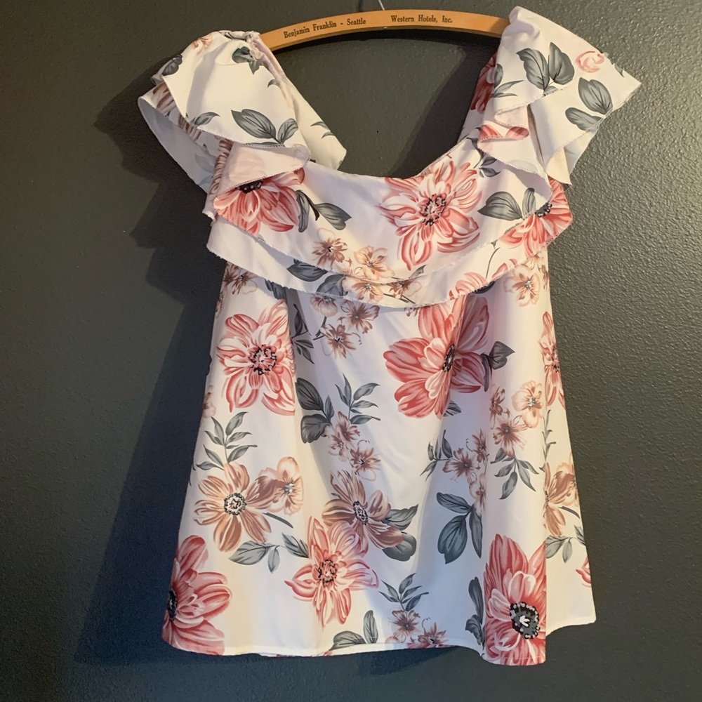 SHEIN Pink and Gray Floral Ruffle Blouse 4X
